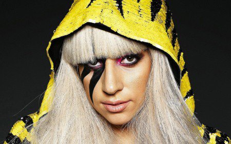 Lady Gaga Bisexuality 12