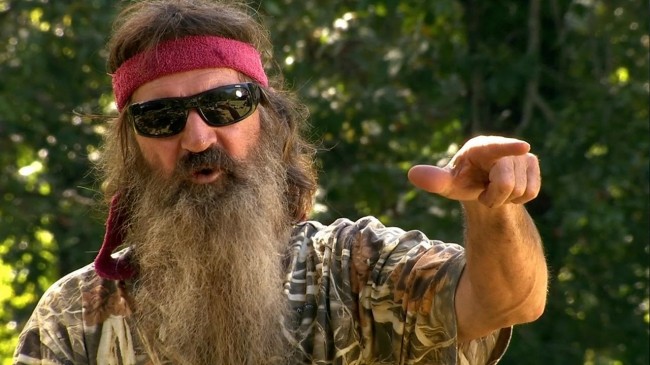 [Image: Phil-Robertson-GC-interview-prompts-AE-t...50x365.jpg]