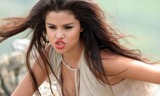 Selena gomez porno video