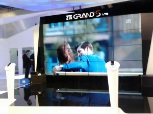 CES opens with breaking records