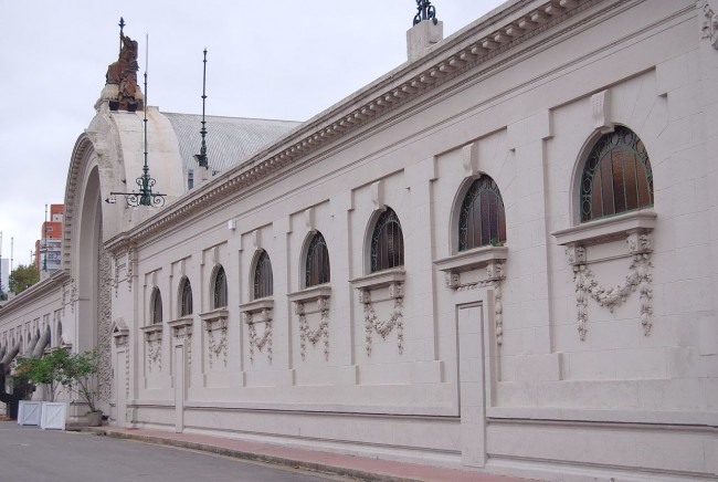 Argentina Struck By Powerful 5.9 Earthquake