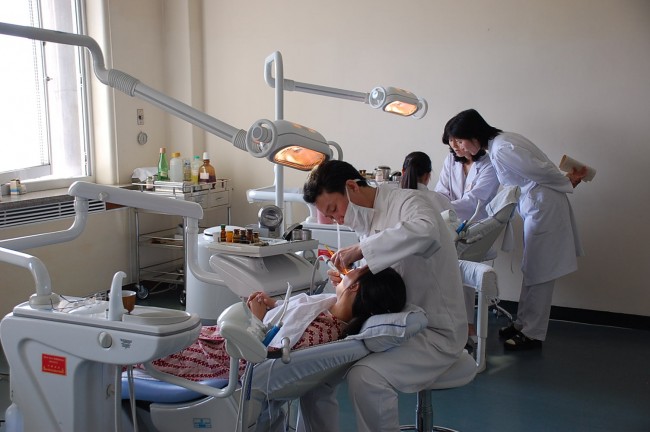 North_Korea-Pyongyang_Maternity_Hospital-04