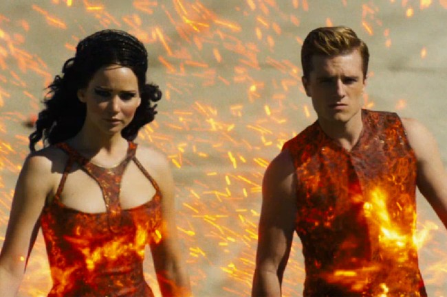 Catching Fire Video Trailer at Comic-Con 2013 (Video) 3 the-hunger-games-catching-fire-comic-con-trailer