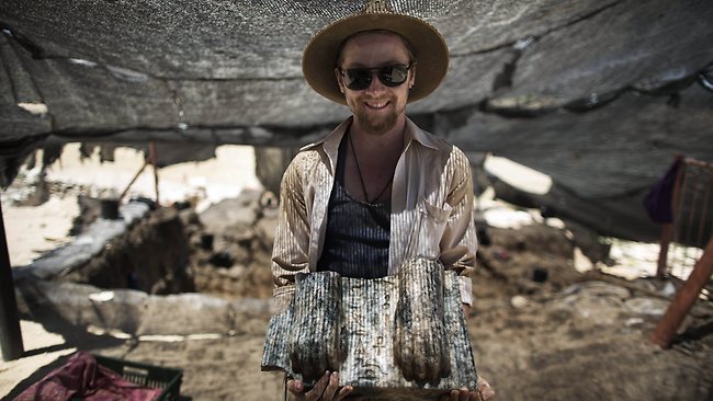 Egyptian Sphinx Unearthed in Israel