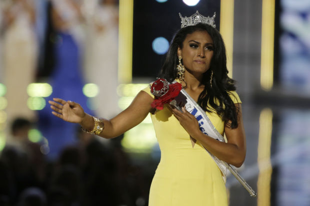 Miss America 2014 Nina Davuluri Faces Nasty Racist Comments 1 entertainment, miss america, nina davului, racist