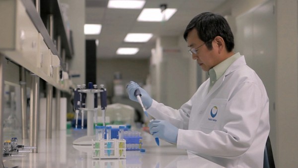 blood thinner less risk blood pressure