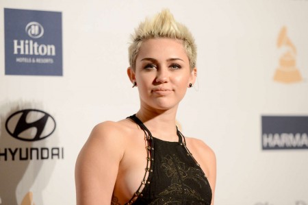 Miley Cyrus Confesses to Murdering Hannah Montana