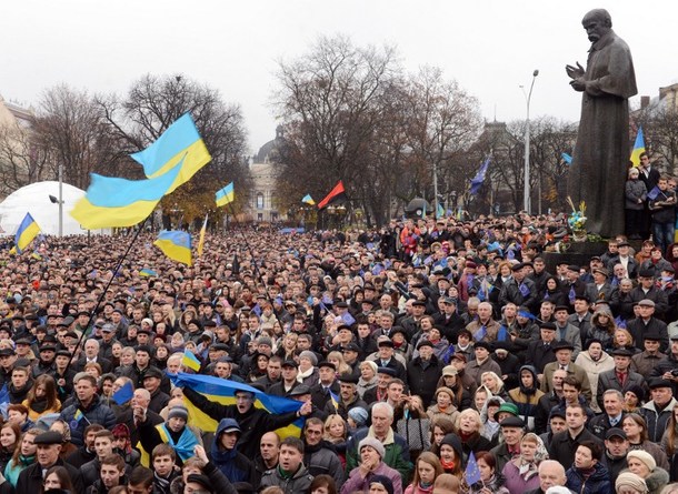 Ukraine's Defense Ministry Asks Yanukovych to Restore Peace Ukraine's Defense Ministry Asks Yanukovych to Restore Peace