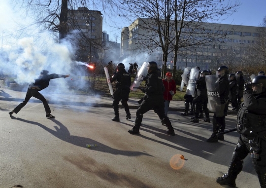 Bosnia Conflict Continues Bosnia