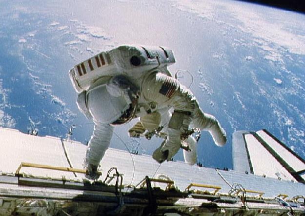 Dale Gardner Space Hero Takes His Last Walk Dale Gardner