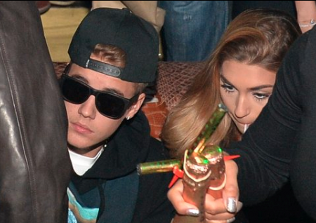 Justin Bieber Eat Drink and Be Merry While Waiting for Jail