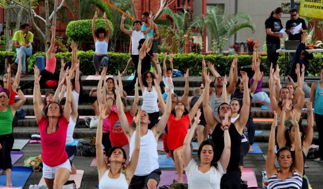 Yoga and Medicine Meet at Yoga Para Todos in Costa Rica 