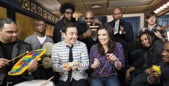 Jimmy Fallon The Roots and Irina Menzel Perform Let It Go (Videos)