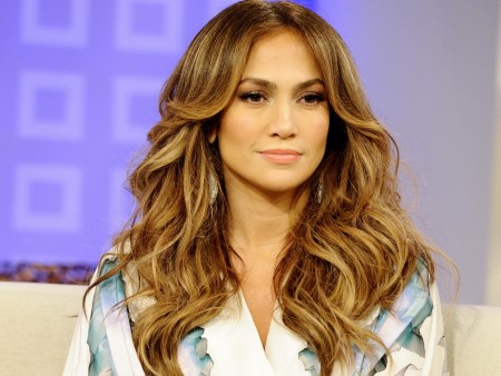 Jennifer Lopez Honored by GLAAD With Vanguard Award