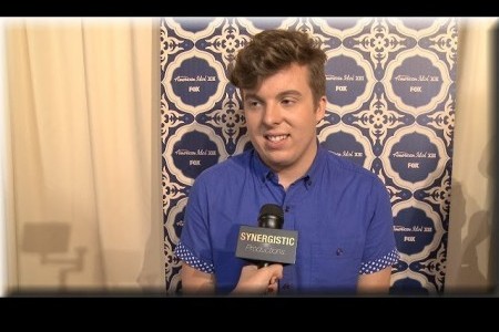 American Idol Five Finalists Perform for America (Review & Videos)