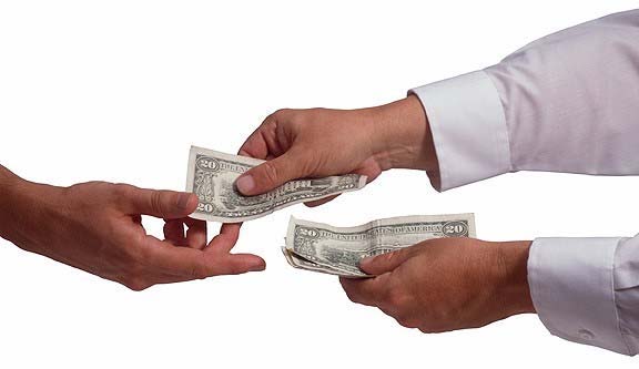 P2P Companies Cut Into Traditional Banking Niches P2P