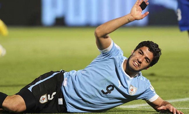 Luis Suarez Hopeful for World Cup Luis Suarez
