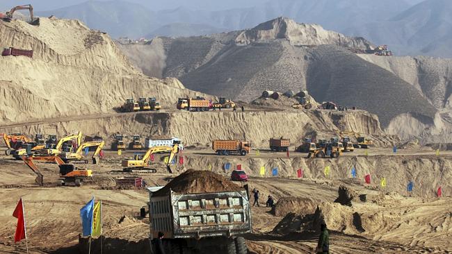 China Attempts to Flatten 700 Mountains China