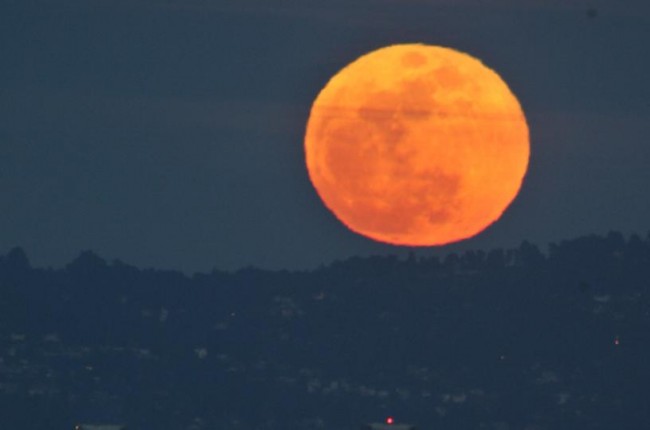 Honey Moon or Strawberry Moon Visible Friday the 13th (Video)