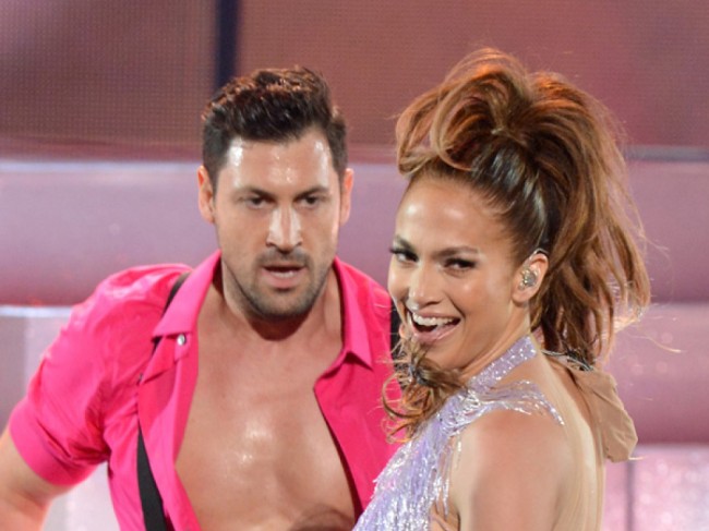 Jennifer Lopez and Maksim Chmerkovskiy Might Be a Couple lopez