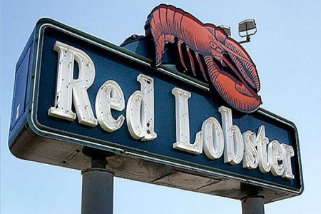 Red Lobster Sued After 'Racist' Receipt Goes Viral