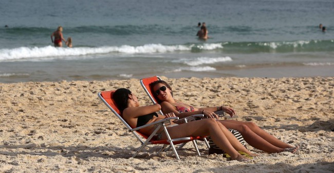 addiction and sun tanning