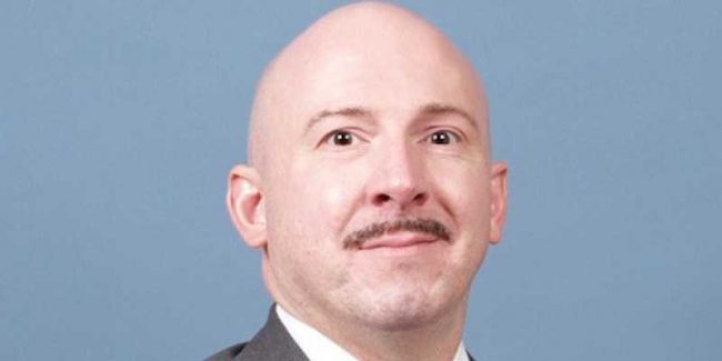 Claims Made by Timothy Murray that Congressman Frank Lucas is Robot