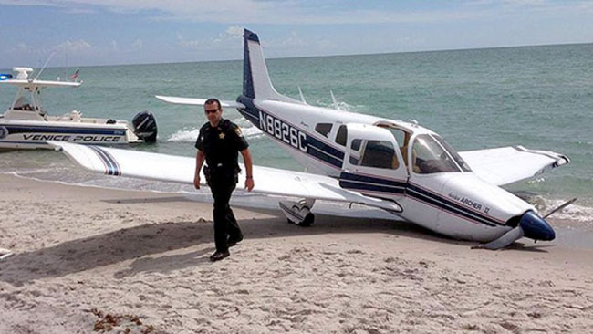 Girl Struck by Plane in Florida Dies Florida