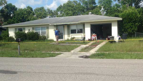 Two Florida Men Discover Mannequin in Garage but Is Really Dead Body