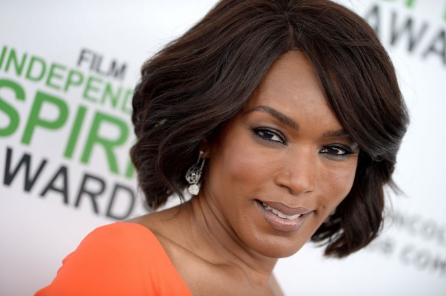 Bobbi Kristina Blasts Angela Bassett Over Whitney Houston Movie angela bassett