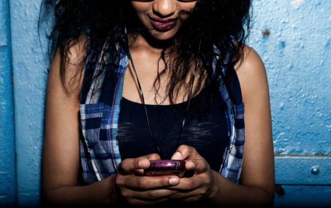 Texting and The Scams Everyone Needs to Know About texting