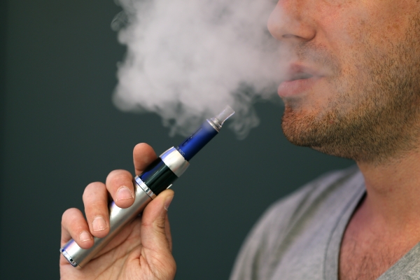 Electronic Cigarettes WHO  Calls for Ban