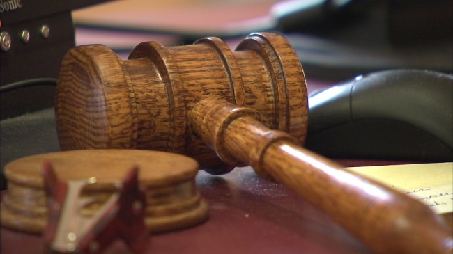 In Ohio, Teenage Female Pleads Guilty to Murder of Foster Mother