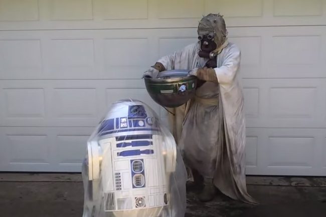 R2-D2 Takes Part in ALS Ice Bucket Challenge