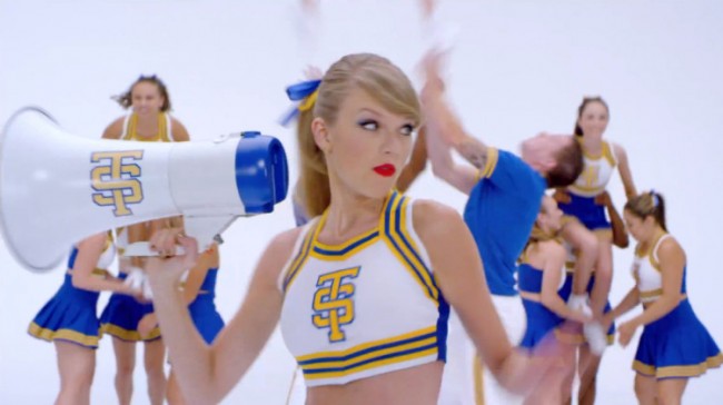 Taylor Cheerleader 650x364 