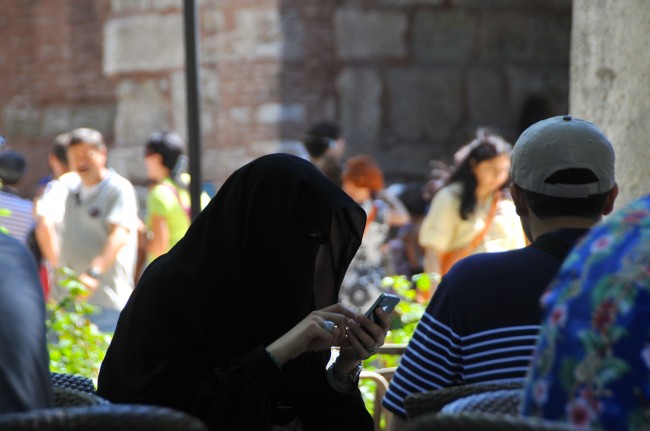 Australian Prime Minister Tony Abbott May Support Ban on Burkas abbott