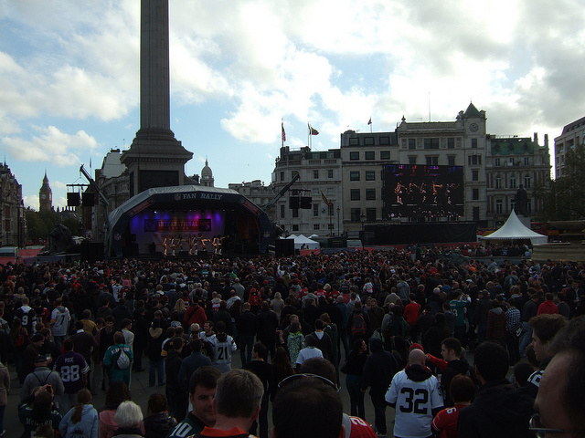 NFL London Falling Flat NFL