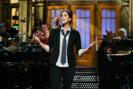 Sarah Silverman Hosts SNL and Pays Tribute to Hero Joan Rivers