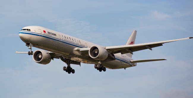 Chinese Court Jails Pilot Three Years for 2010 Crash Chinese