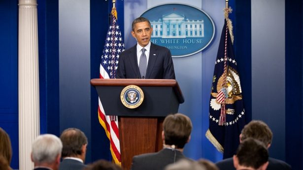 Congress, The Emperor and His Throne Congress