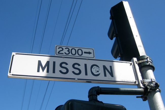 San Francisco Fire Kills 1 Injures 4 San Francisco