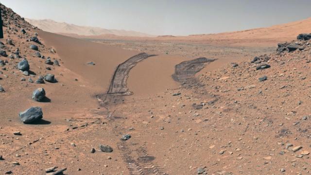 Curiosity Rover Resumes Drilling for Water on Martian Surface Again Curiosity