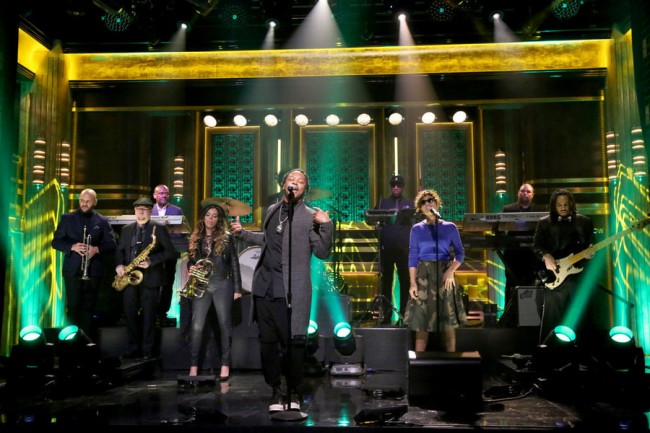 Jimmy Fallon and Ice-T Play 'Sound-Off' Jimmy Fallon