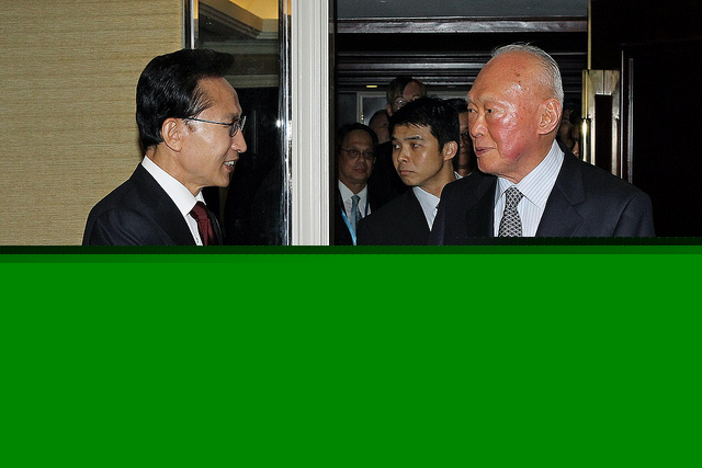 Lee Kuan Yew: The Man Behind Modern Singapore Lee Kuan Yew