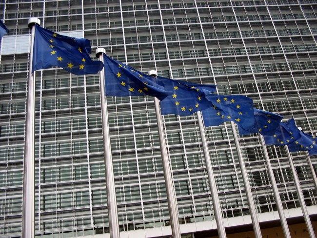 European Union Is Deciding To Govern E-Company Giants European Union