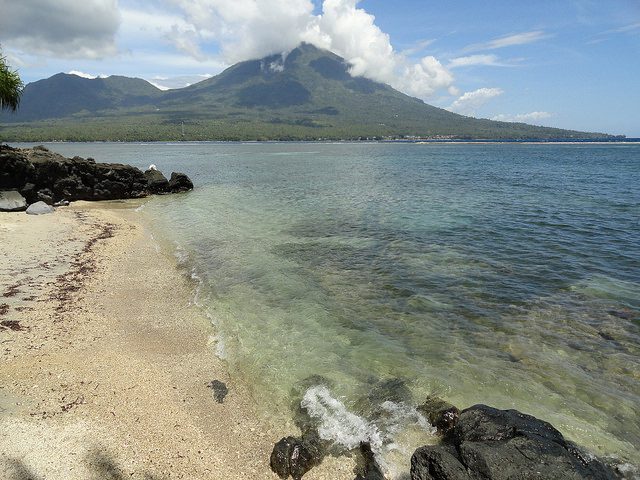 5.0M Earthquake Strike Southern Molucca Sea Earthquake