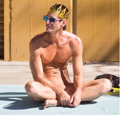 Hey Princess… Watch The Throne!