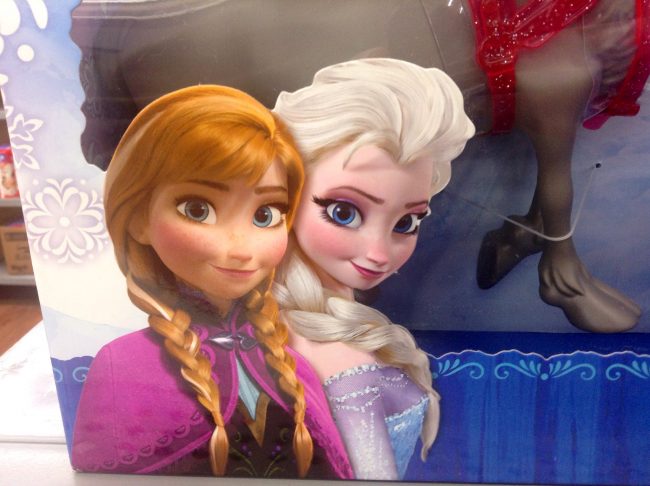 Frozen 2 Wants Viewers to Stick Around After the Movie for the Credits Frozen 2
