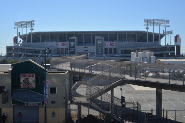 Mario Henderson Former Raider Offensive Lineman Dies at 35 HENDERSON