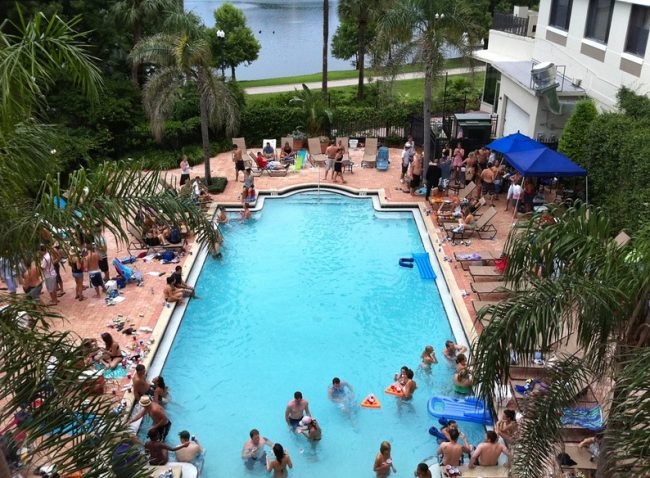 Utah Imposes Fine Up to $10,000 for Anyone Who Hosts a Social Event Utah